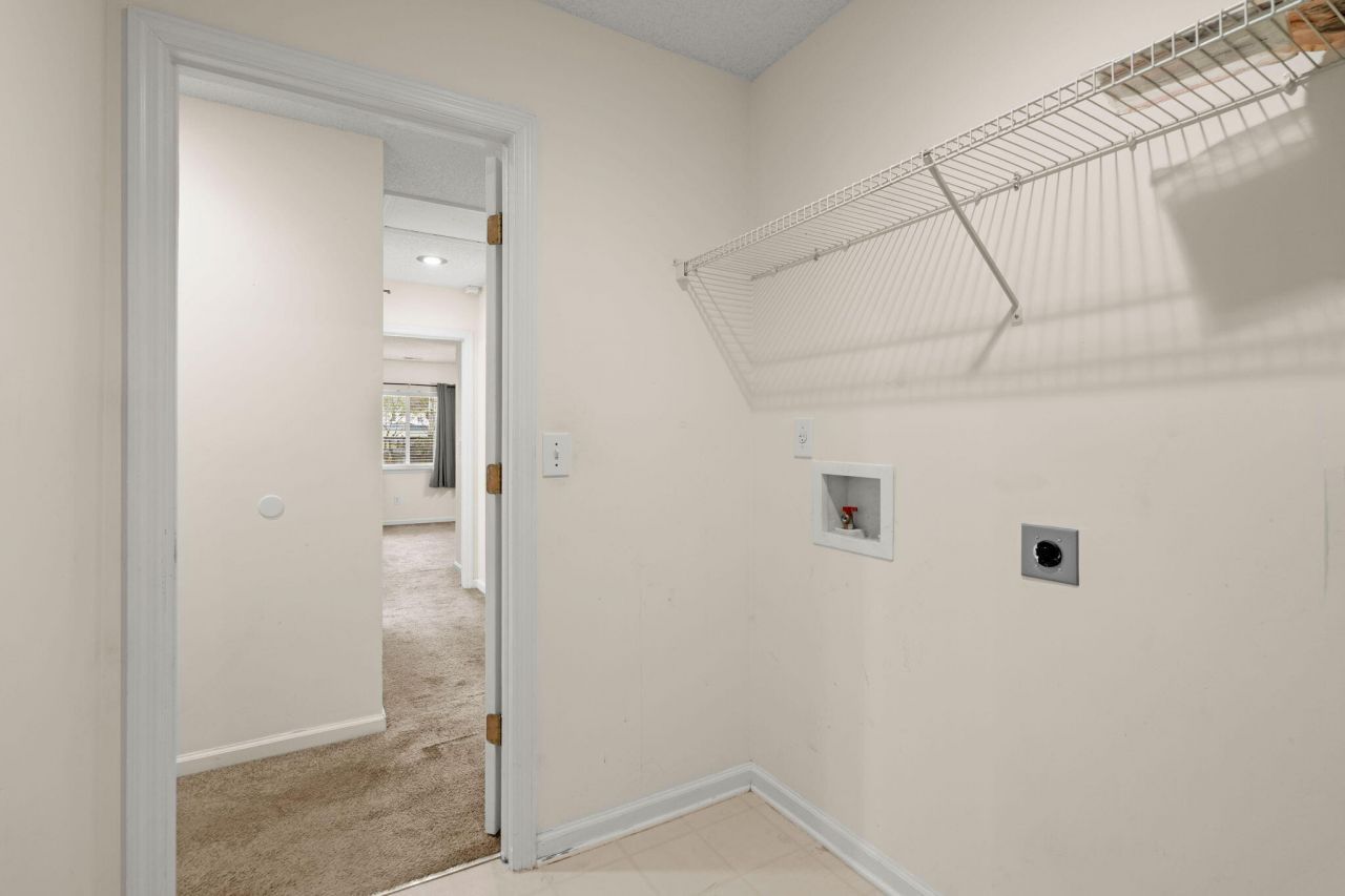 7954 Long Shadow Lane Photo 16