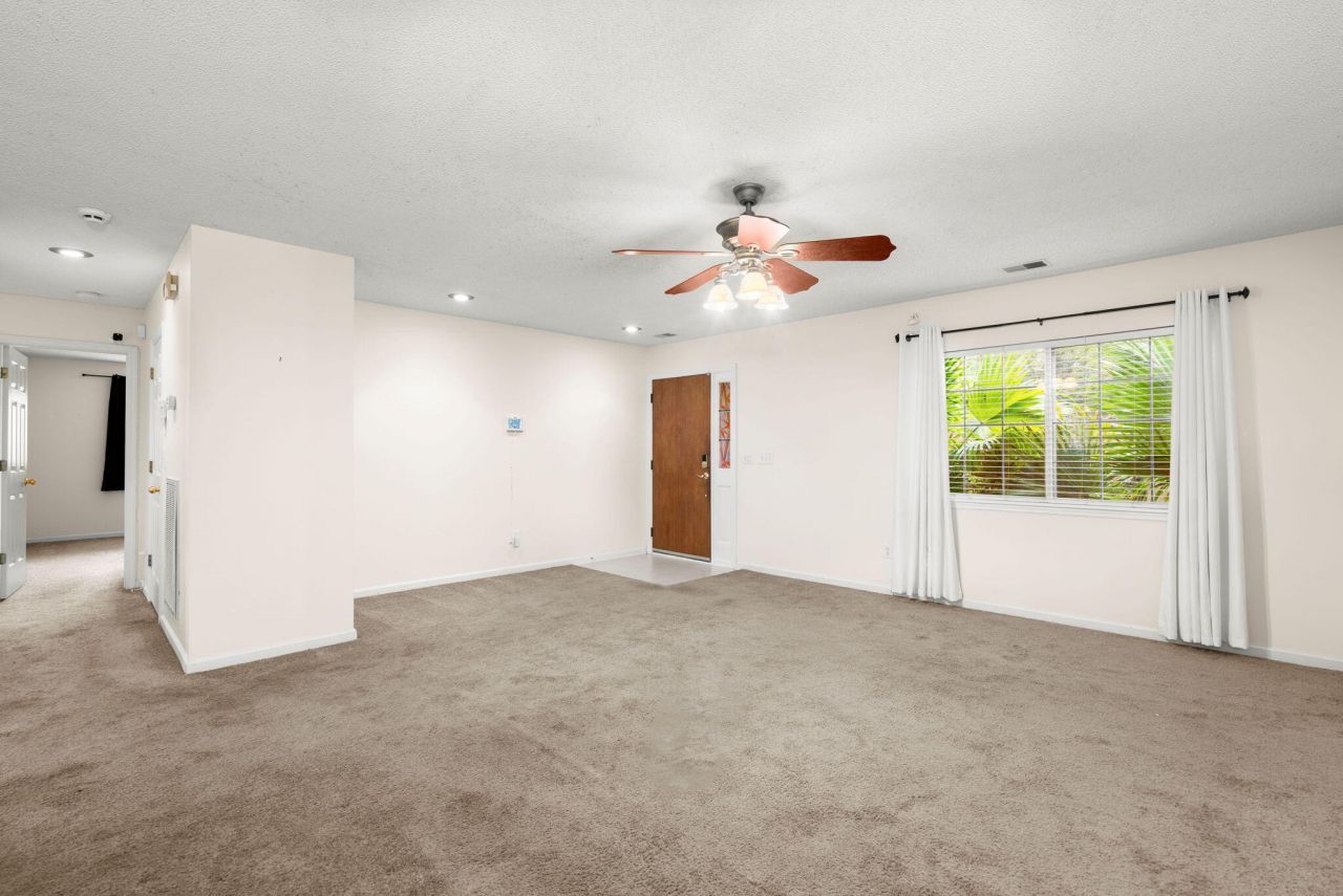 7954 Long Shadow Lane Photo 5