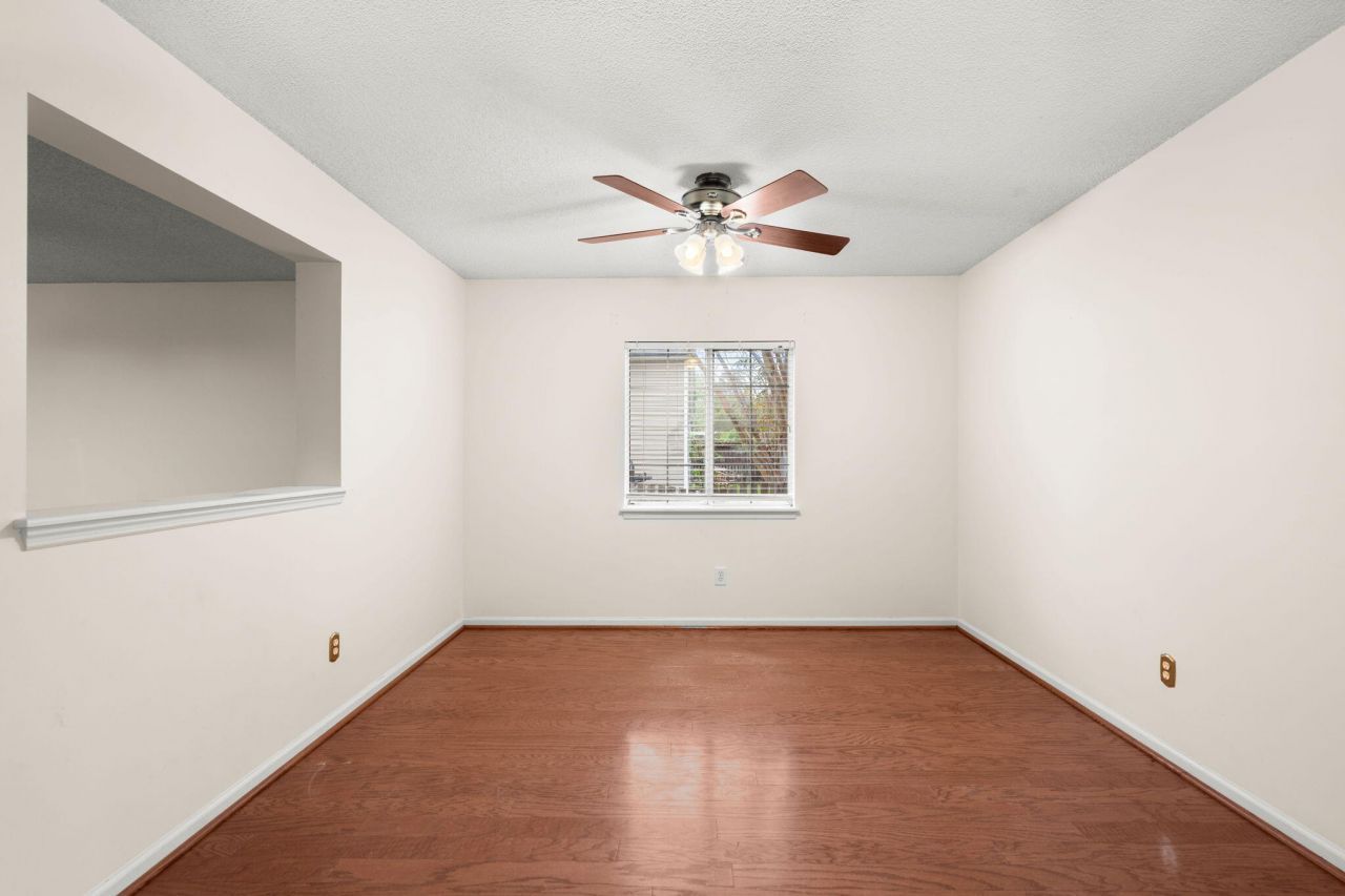 7954 Long Shadow Lane Photo 9