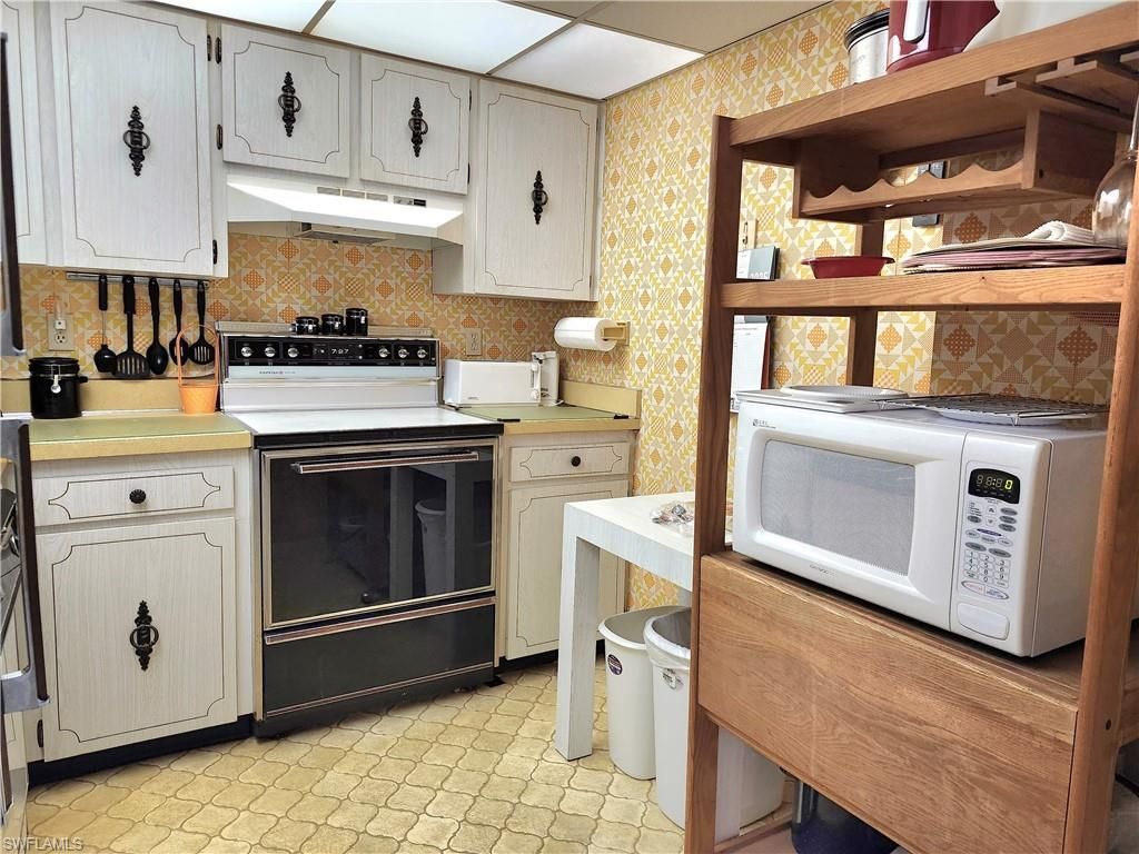 3490 N Key Dr, Unit 403, North Fort Myers, FL 33903 Photo