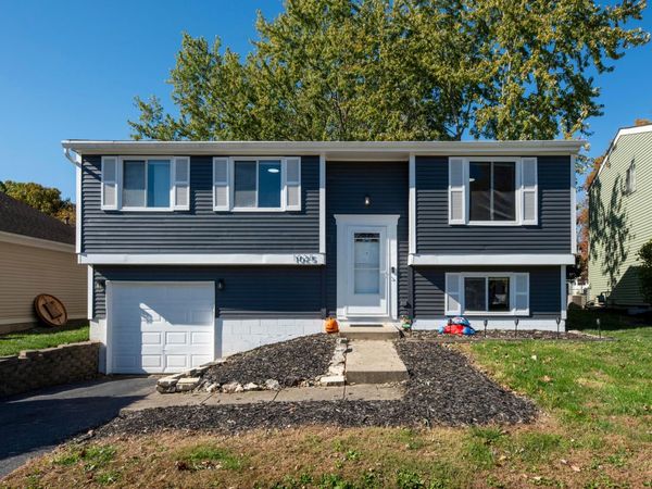 1025 Woodington Road, Westerville, OH 43081