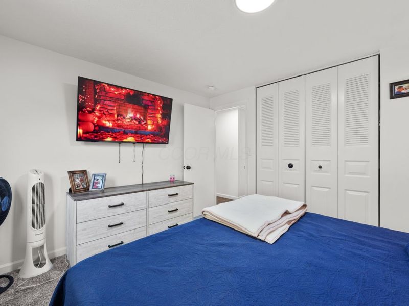 1025 Woodington Road, Westerville, OH 43081 Photo 31