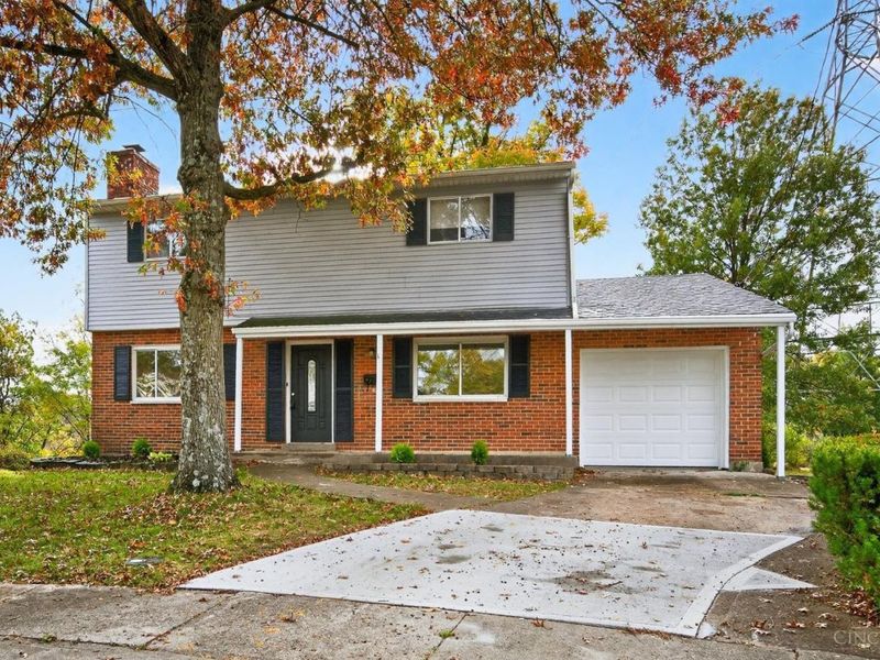 2730 Bristol Hill Court, Cincinnati, OH 45239 Photo 3