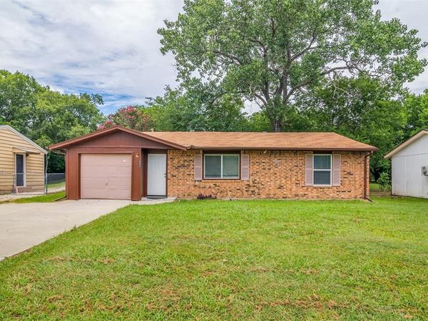 3605 Delia Street, Rowlett, TX 75088