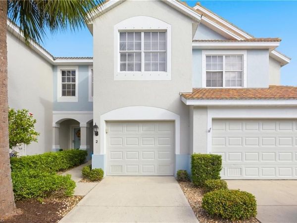 8461 Village Edge CIR, Unit 2, FORT MYERS, FL 33919