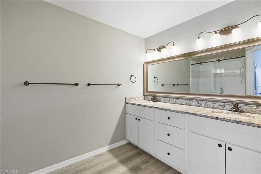 8461 Village Edge Cir, Unit 2, Fort Myers, FL 33919 Photo