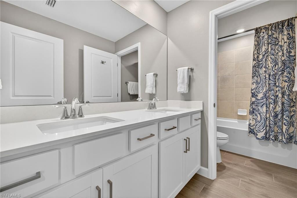 13826 Hunter Oak Dr, Fort Myers, FL 33913 Photo
