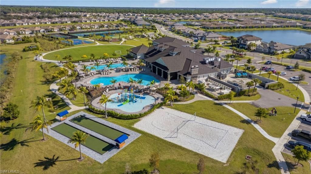 13826 Hunter Oak Dr, Fort Myers, FL 33913 Photo