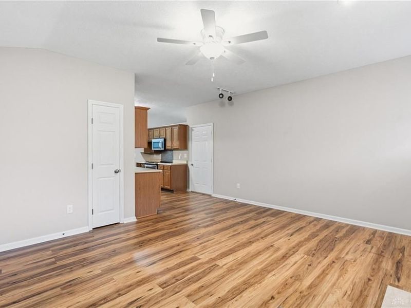 1734 Rosina Drive, Miamisburg, OH 45342 Photo 14