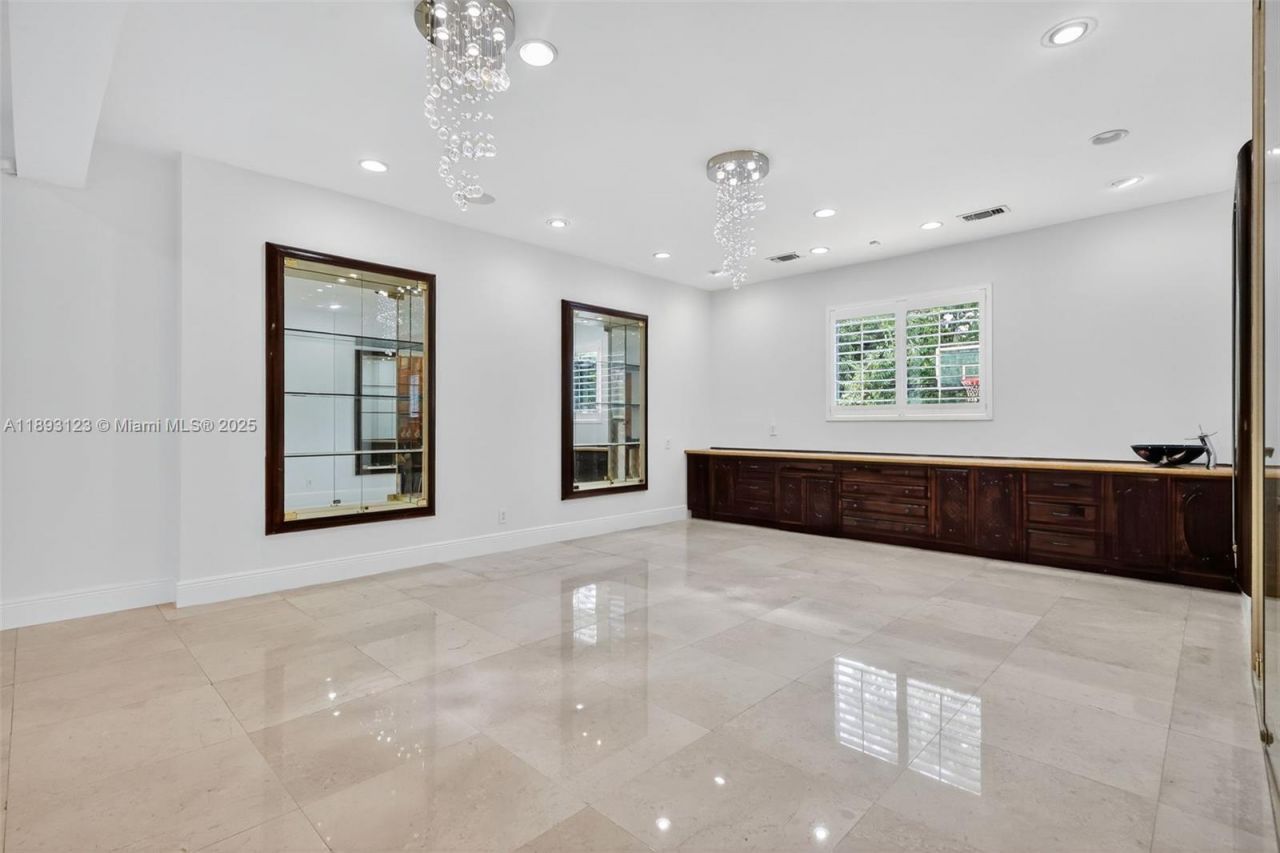 7837 SW 117th St, Pinecrest, FL 33156 Photo