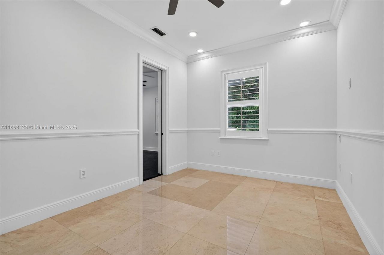 7837 SW 117th St, Pinecrest, FL 33156 Photo