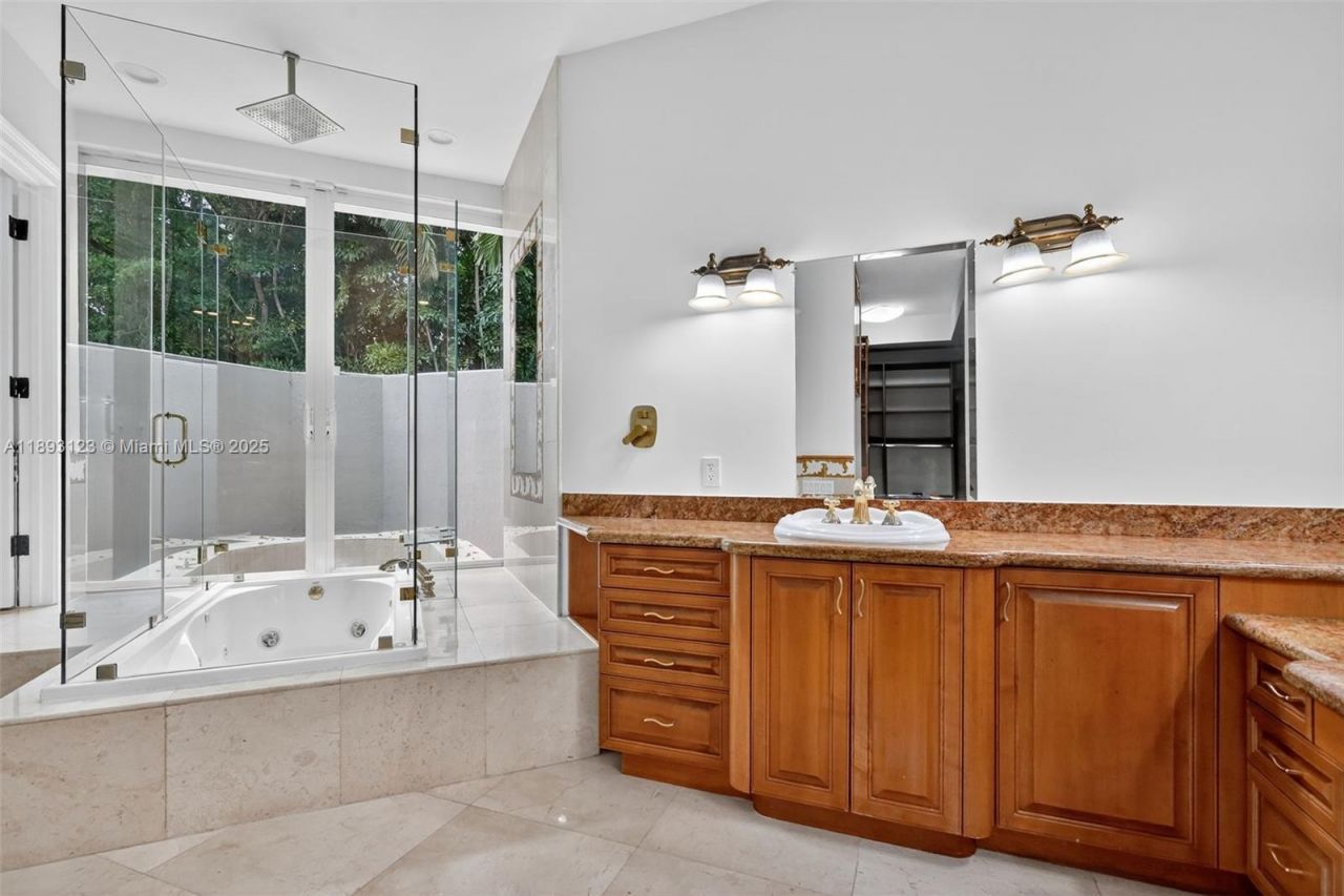 7837 SW 117th St, Pinecrest, FL 33156 Photo