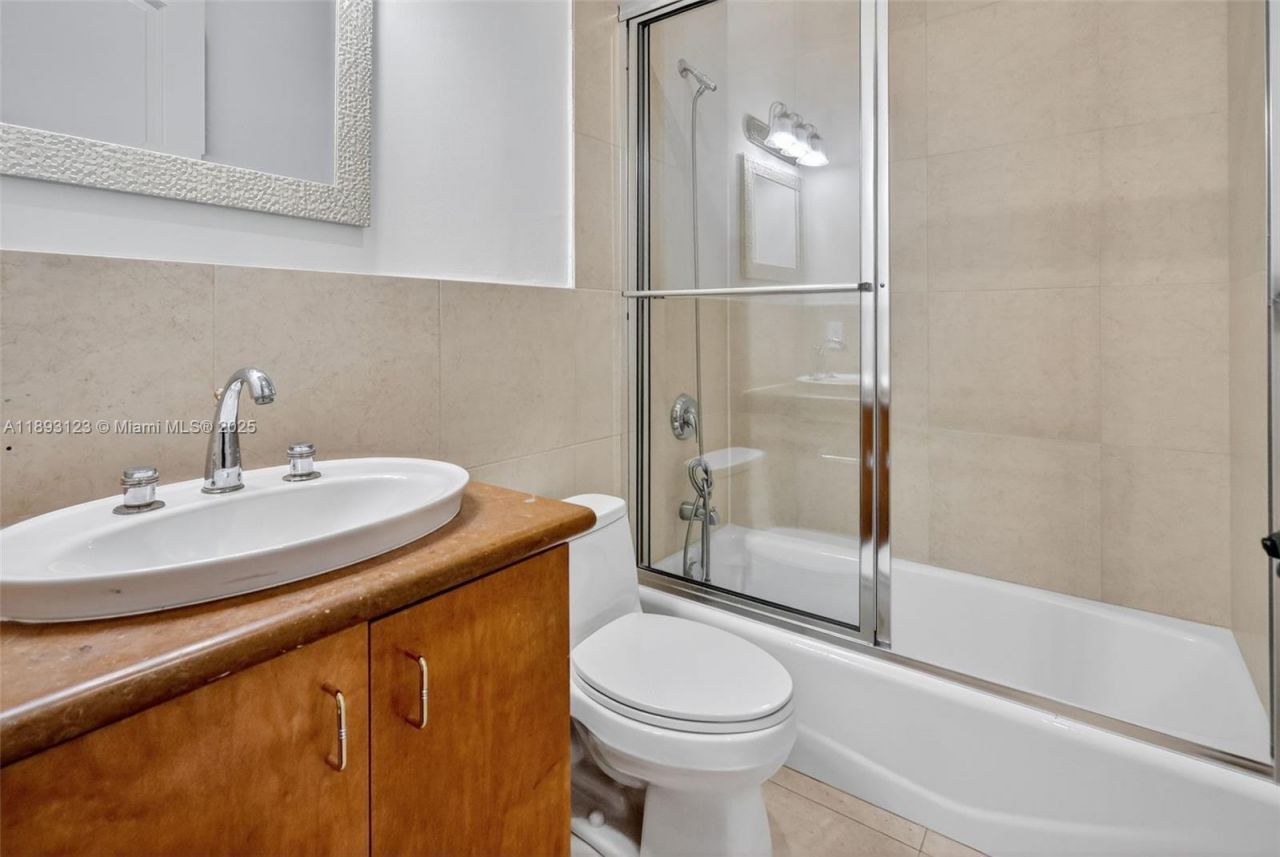 7837 SW 117th St, Pinecrest, FL 33156 Photo