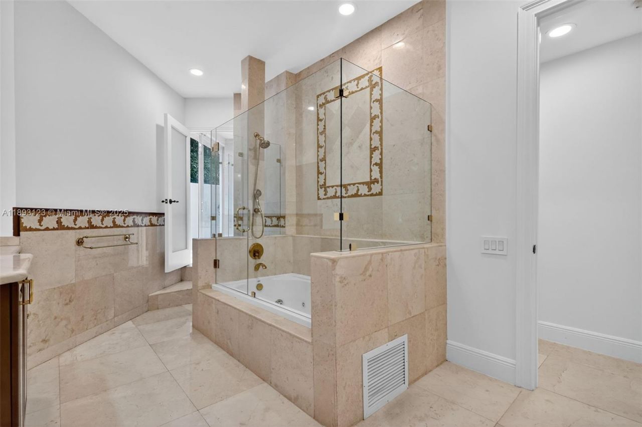 7837 SW 117th St, Pinecrest, FL 33156 Photo