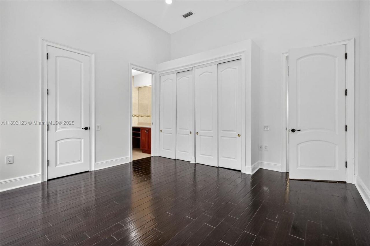 7837 SW 117th St, Pinecrest, FL 33156 Photo