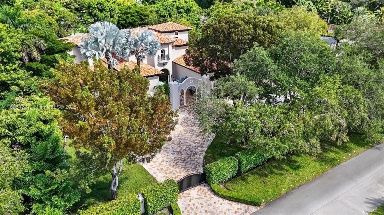 7837 SW 117th St, Pinecrest, FL 33156 Photo