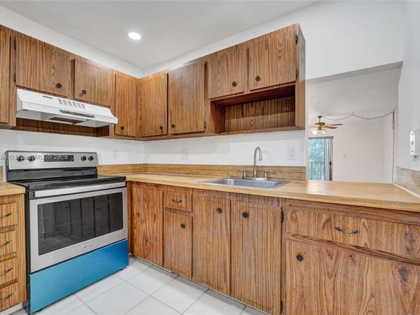 7541 NW 16th St, Unit 1310, Plantation, FL 33313