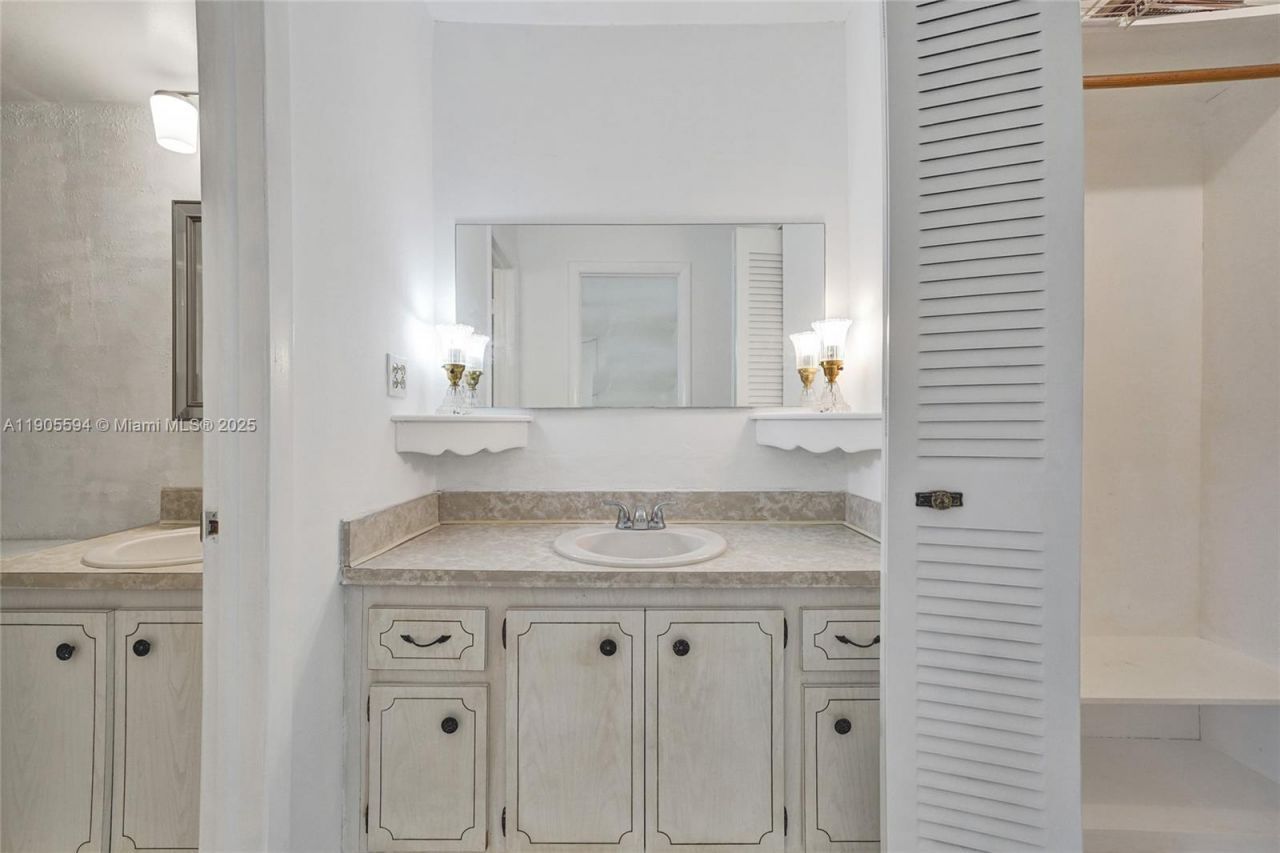 7541 NW 16th St, Unit 1310, Plantation, FL 33313 Photo