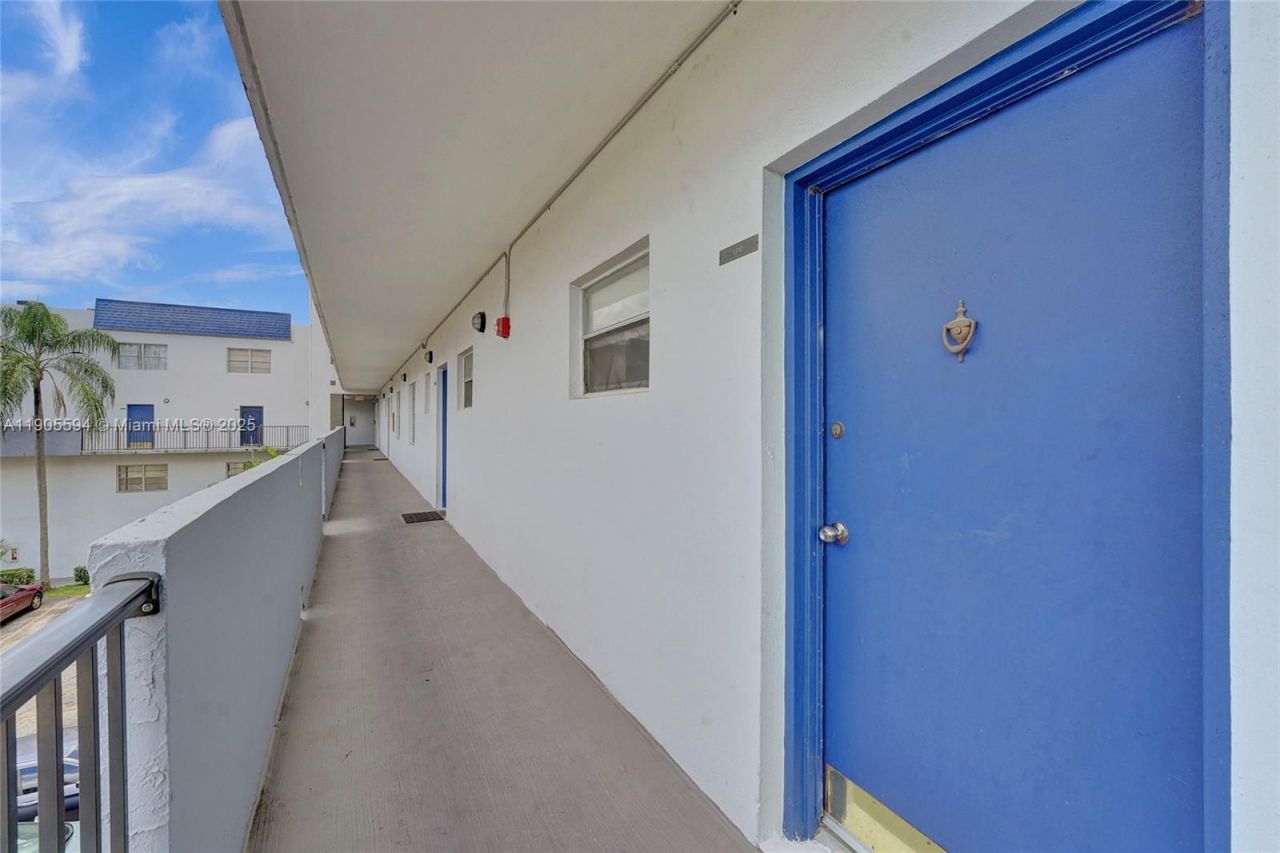 7541 NW 16th St, Unit 1310, Plantation, FL 33313 Photo