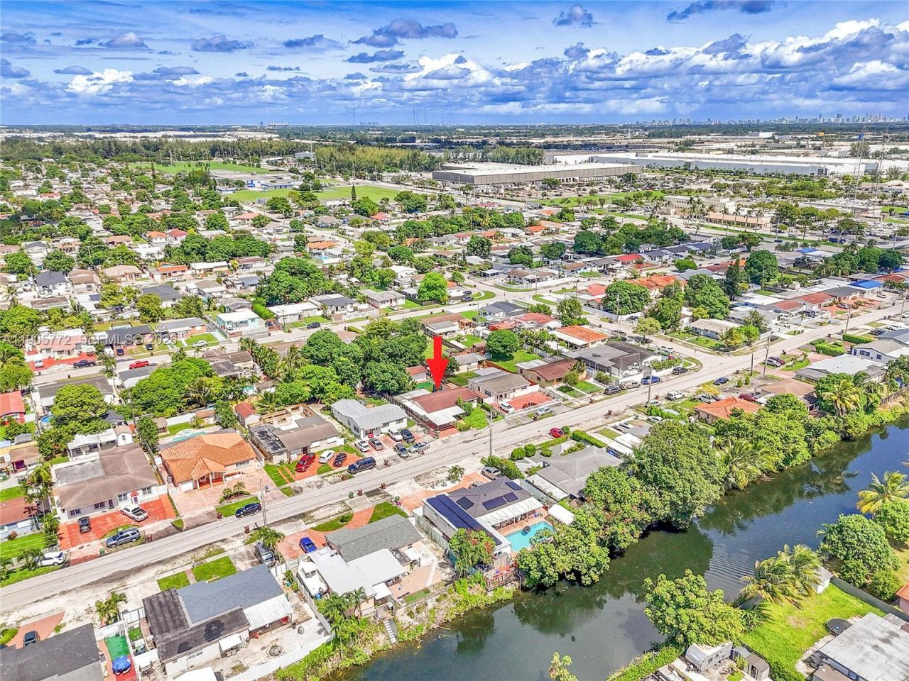 671 E 53rd St, Hialeah, FL 33013 Photo