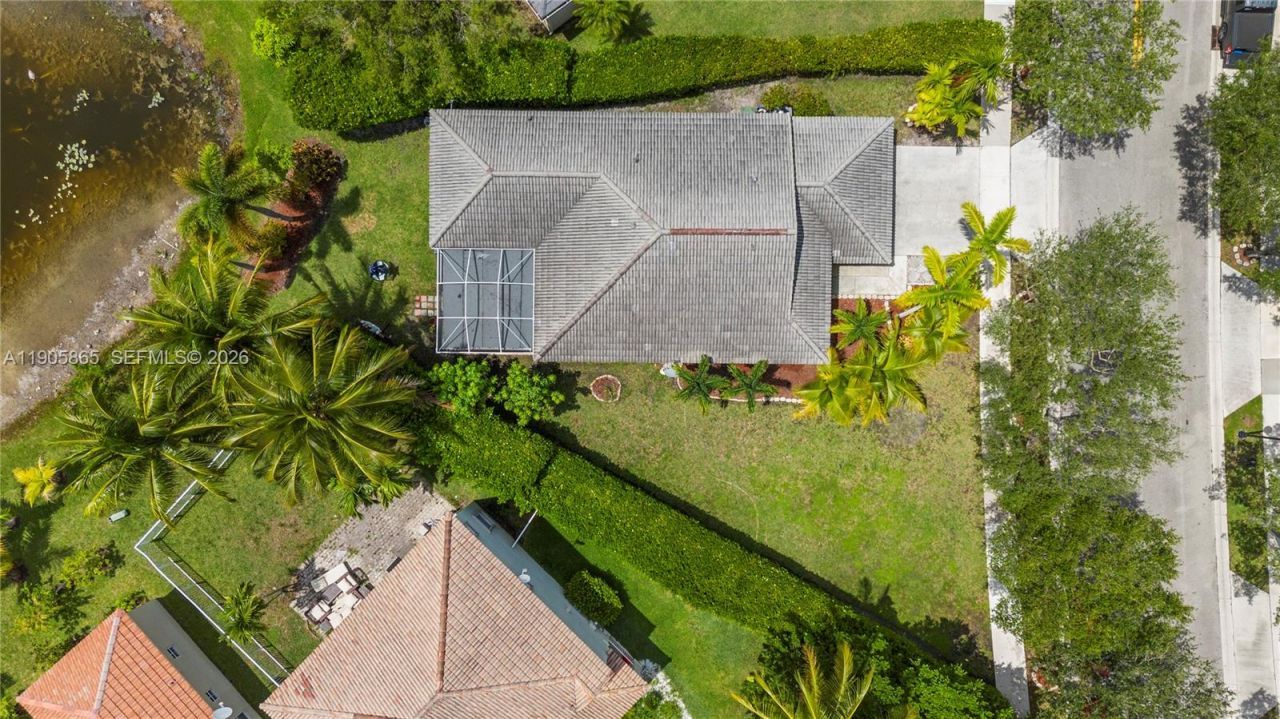 649 Willow Bend Rd, Weston, FL 33327 Photo