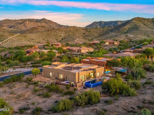 10302 S 16TH Avenue, Phoenix, AZ 85041