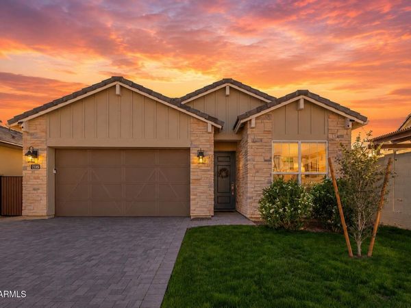 21635 N 102ND Avenue, Peoria, AZ 85382