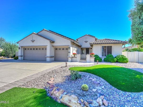 2733 N 164TH Avenue, Goodyear, AZ 85395