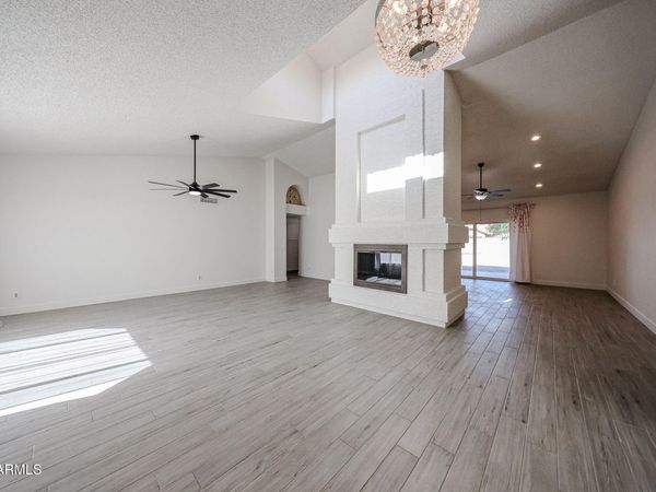 10572 E Bella Vista Drive, Scottsdale, AZ 85258