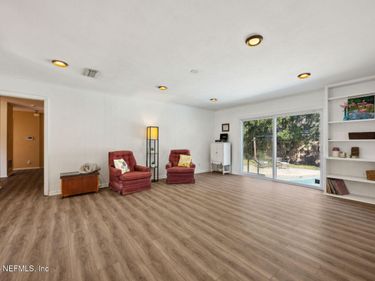 2941 CABALLERO Drive, Jacksonville, FL 32217