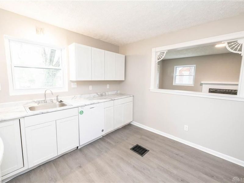 340 Holmes Drive, Fairborn, OH 45324 Photo 10