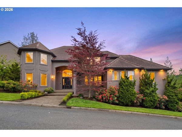 3319 NW SPENCER ST, Portland, OR 97229