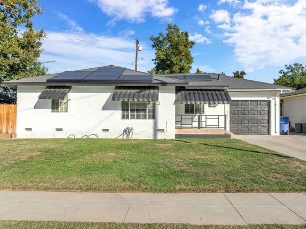 1562 N Fay Ave, Fresno, CA 93728