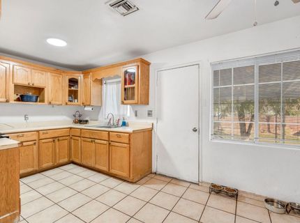 1562 N Fay Ave, Fresno, CA 93728 Photo