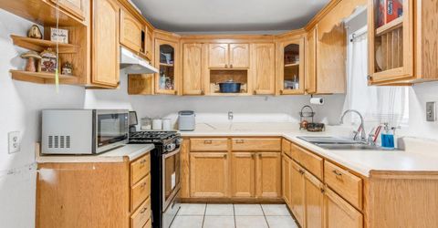 1562 N Fay Ave, Fresno, CA 93728 Photo