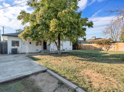 1562 N Fay Ave, Fresno, CA 93728 Photo
