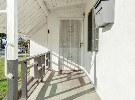 1562 N Fay Ave, Fresno, CA 93728 Photo
