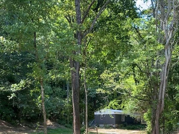 8552 Cub Creek Rd, Nashville, TN 37209