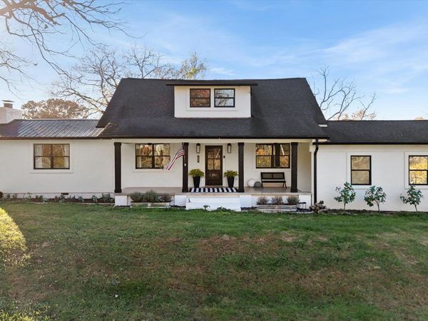 7931 Dry Valley Rd, Loudon, TN 37774