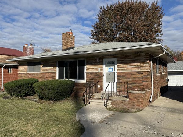 16475 E 8 Mile Road, Eastpointe, MI 48021