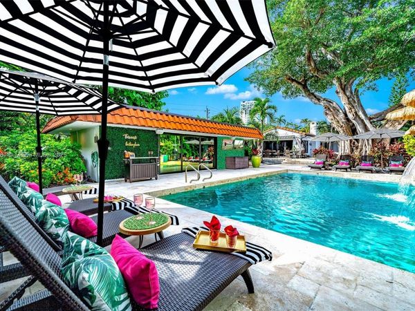 11 Sylvan Ln, Fort Lauderdale, FL 33316