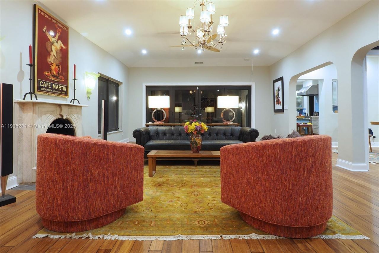 11 Sylvan Ln, Fort Lauderdale, FL 33316 Photo