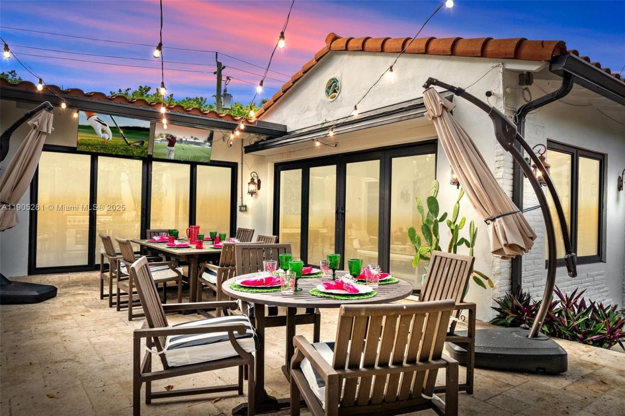 11 Sylvan Ln, Fort Lauderdale, FL 33316 Photo