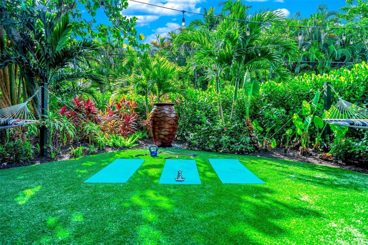 11 Sylvan Ln, Fort Lauderdale, FL 33316 Photo