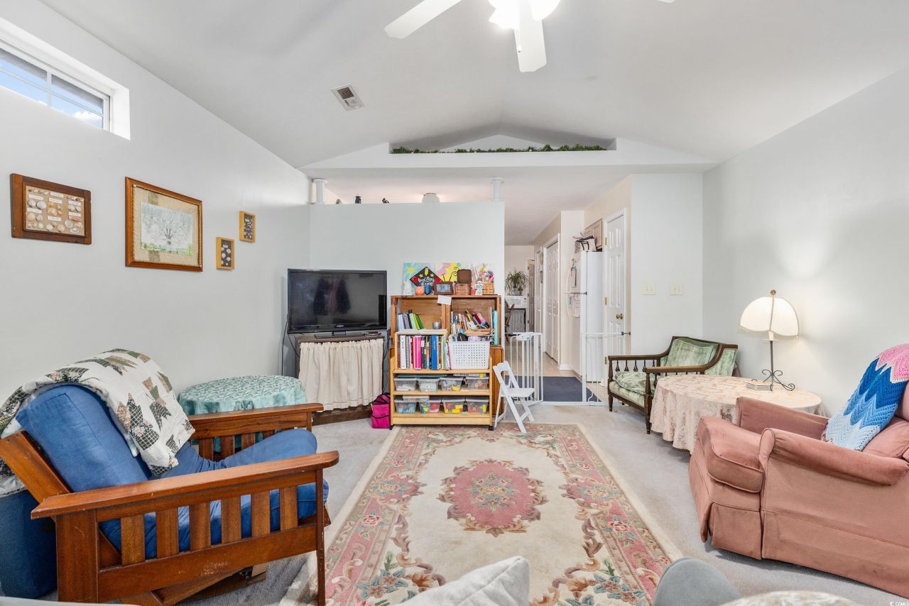 5008 Blue Spruce Ln. Photo 13