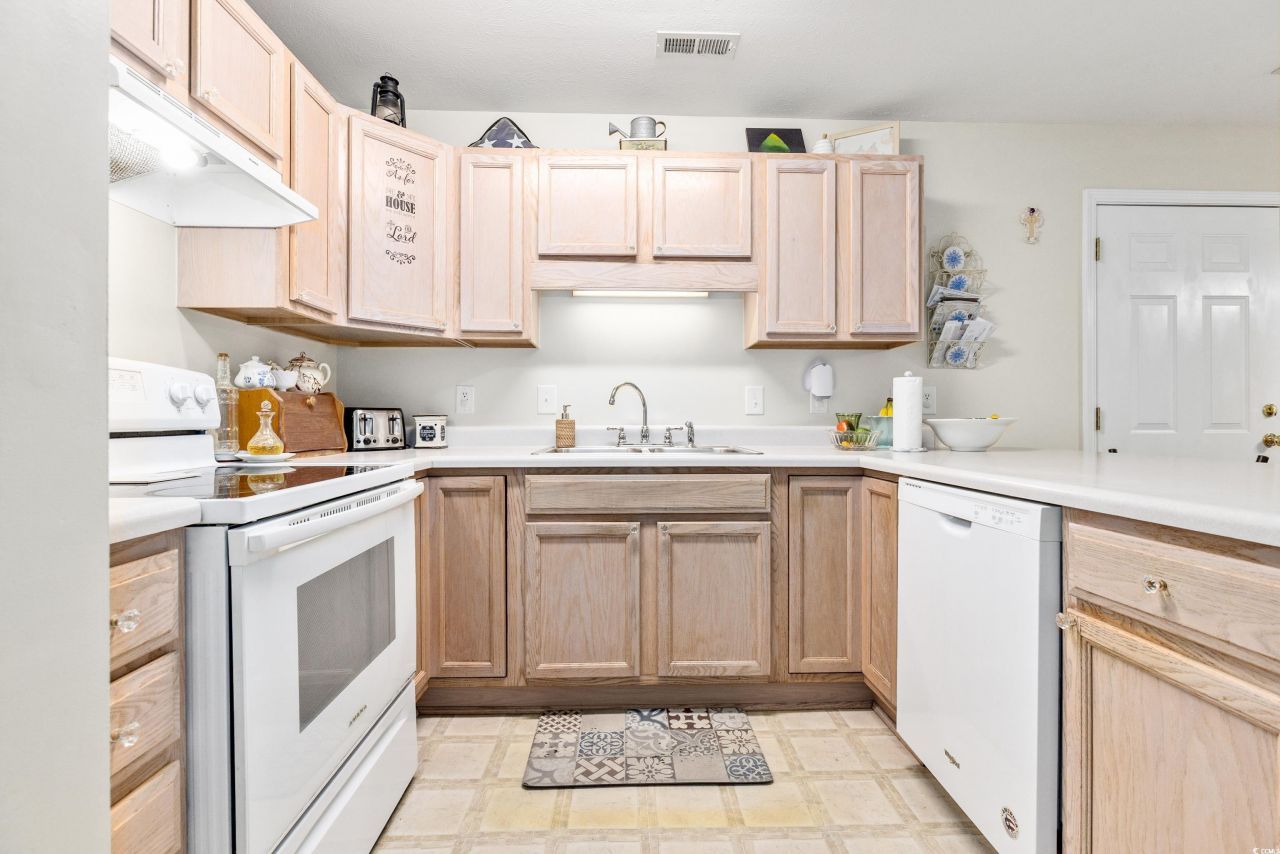 5008 Blue Spruce Ln. Photo 32