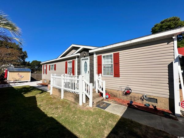 4349 Bayberry Dr., Little River, SC 29566