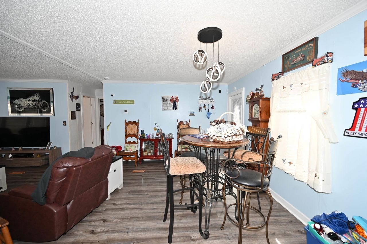 4349 Bayberry Dr. Photo 7