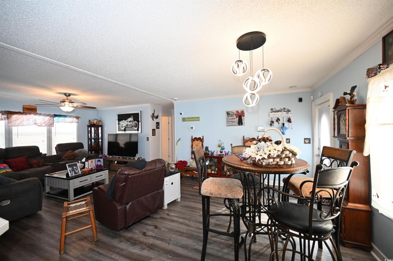 4349 Bayberry Dr. Photo 8