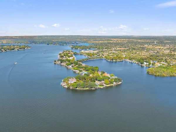 14 Beaver IS, Granite Shoals, TX 78654